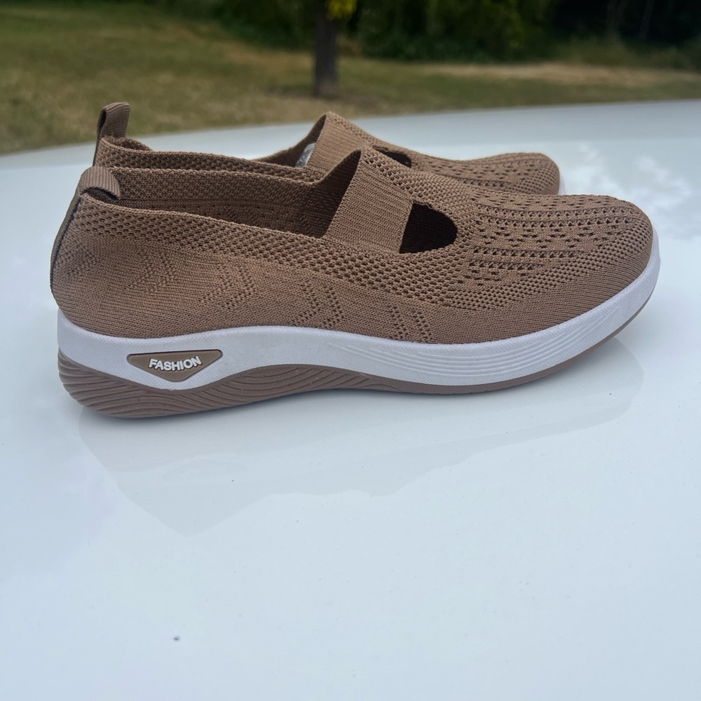 Women’s Knit Slip-On Walking Shoes - Taupe